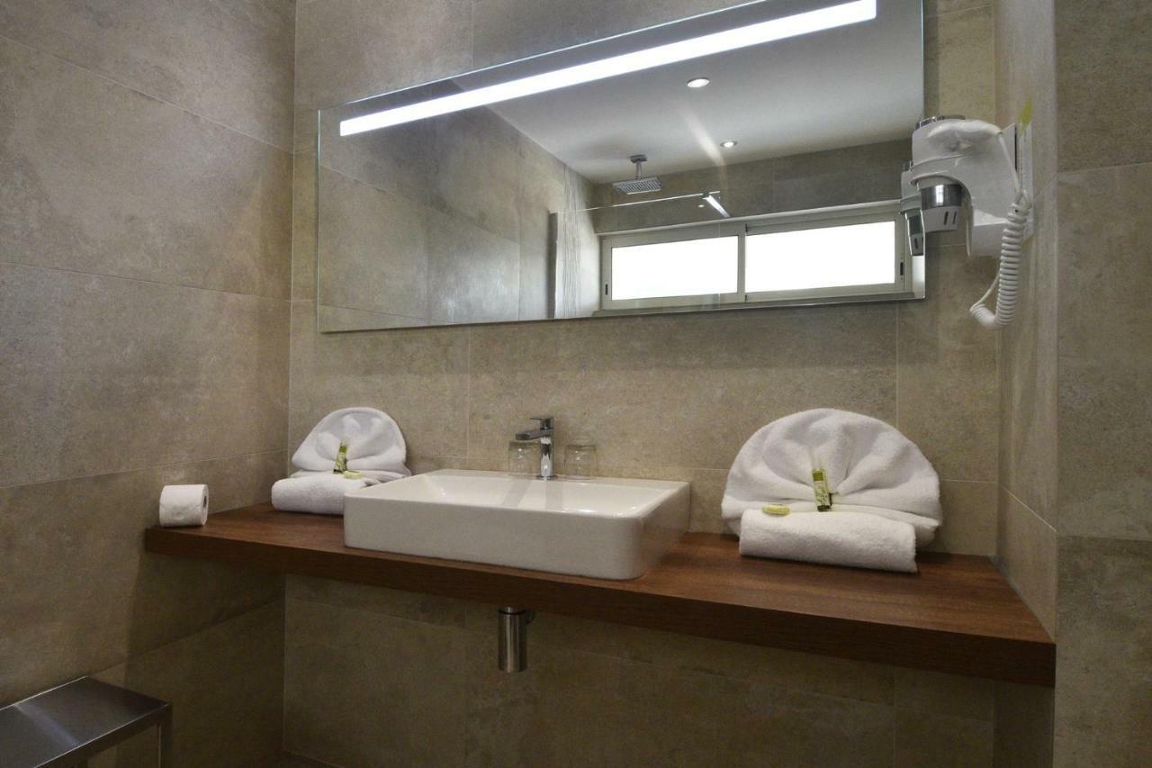 Calvi Hôtel Ngoại thất bức ảnh